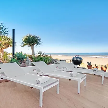 Denia Beach Lodge